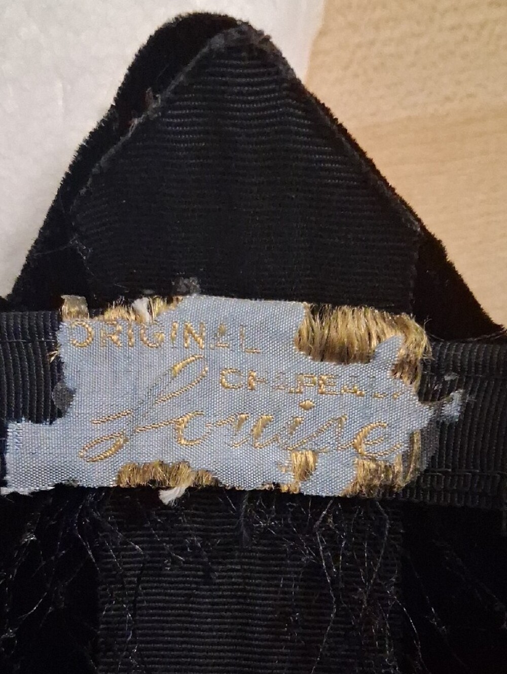 Vintage Black Velvet Veiled Hat 1950's $18 Firm - Picture 5 of 7